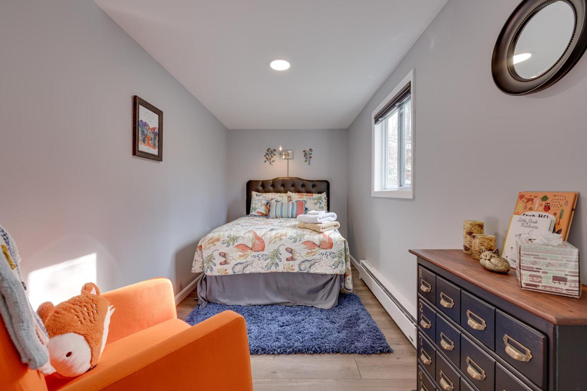 Gogh Themed Home-all Community Amenities Included!
